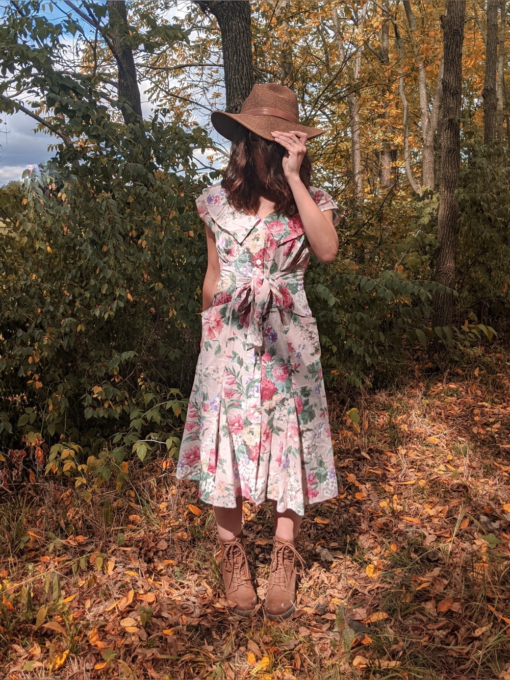 Vintage Pink Floral Tie-Waist Midi Dress